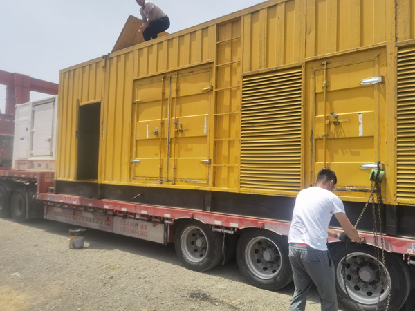 雨花台发电机出租100KW发电机需要什么规格的电缆线?